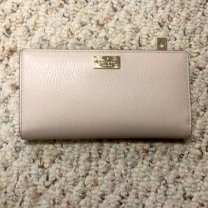 Kate spade ♠️ slim wallet